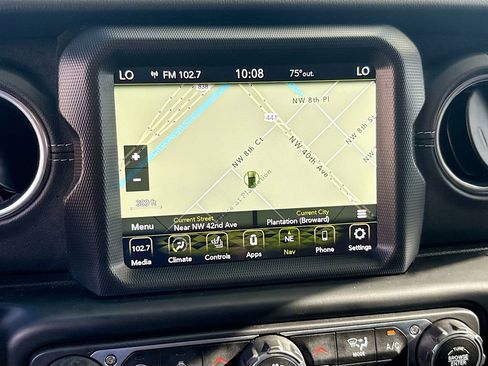 Used 2023 Jeep Wrangler Unlimited Sahara w/ Cold Weather Group AWD/4WD image 14