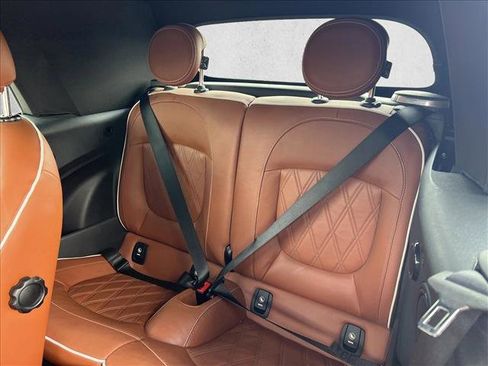 Used 2016 MINI Cooper Convertible image 17