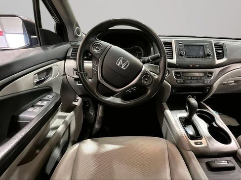Used 2019 Honda Ridgeline RTL image 5