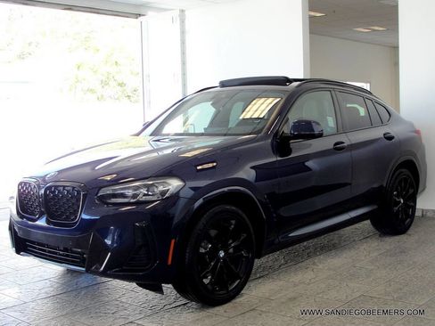 Used 2022 BMW X4 xDrive30i w/ M Sport Package 2 image 35