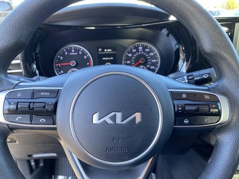 Used 2023 Kia K5 LXS FWD image 14