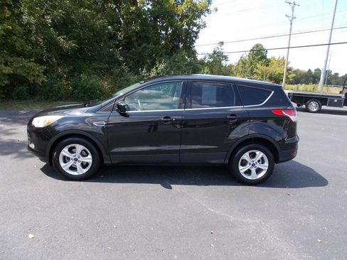 Used 2015 Ford Escape SE image 3
