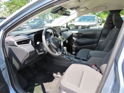 Used 2026 Toyota Corolla LE FWD image 2