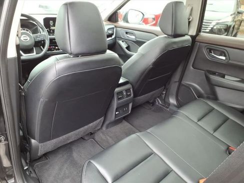 Certified 2023 Nissan Rogue SL w/ SL Premium Package image 14