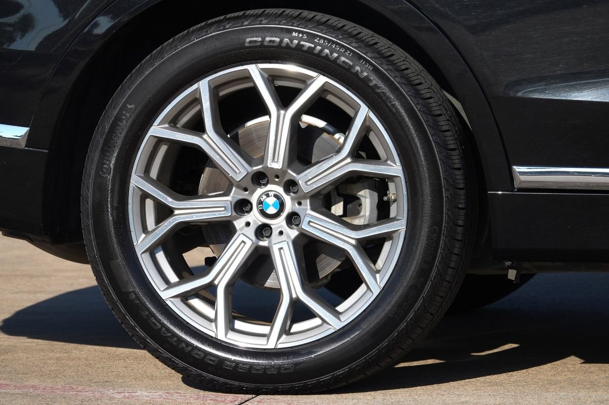 Used 2020 BMW X7 xDrive40i w/ Premium Package AWD/4WD image 32