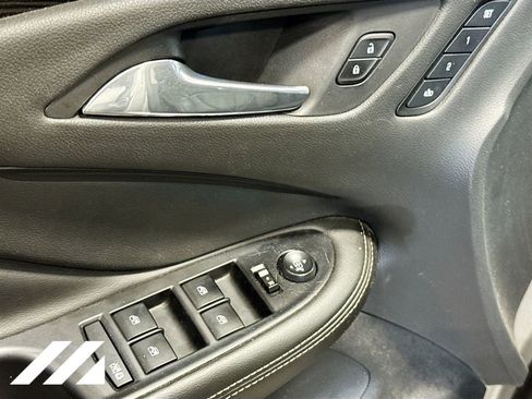 Used 2017 Buick Envision Essence FWD image 20