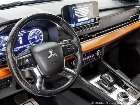 Used 2022 Mitsubishi Outlander SEL FWD image 15