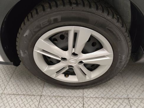 Used 2024 Nissan Kicks S FWD image 31