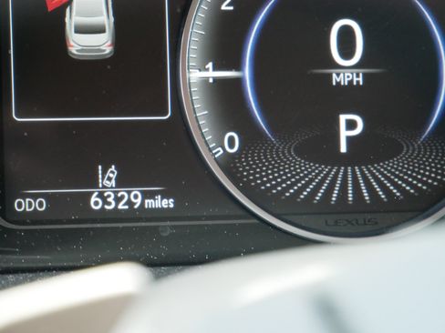 Used 2025 Lexus ES 350 FWD image 4