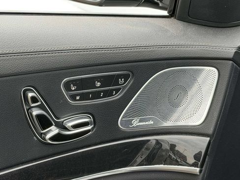 Used 2019 Mercedes-Benz S 560 4MATIC Sedan image 29