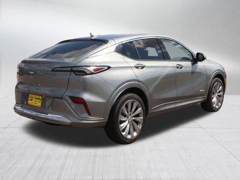 New 2025 Buick Envista Avenir image 7
