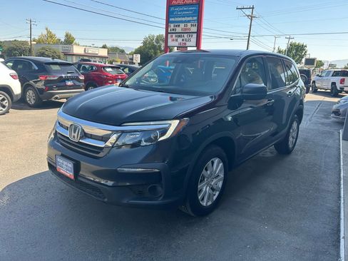 Used 2020 Honda Pilot LX image 2