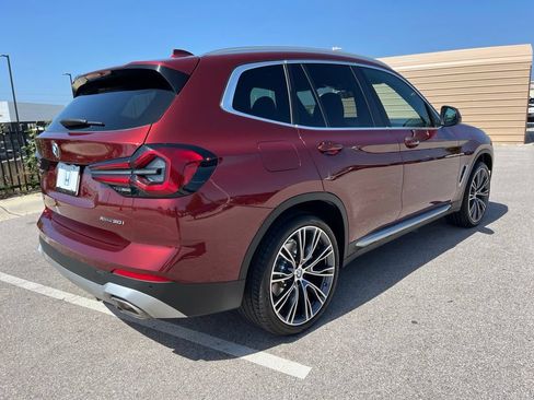 Used 2023 BMW X3 xDrive30i w/ Premium Package AWD/4WD image 4