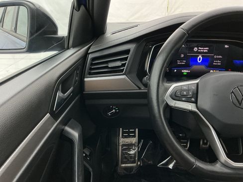 Used 2023 Volkswagen Jetta Sport FWD image 32