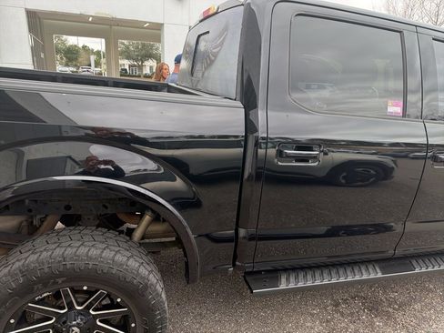 Used 2018 Ford F150 Lariat image 10