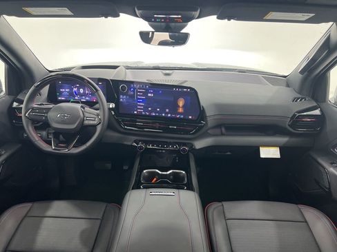 New 2024 Chevrolet Silverado EV RST image 17