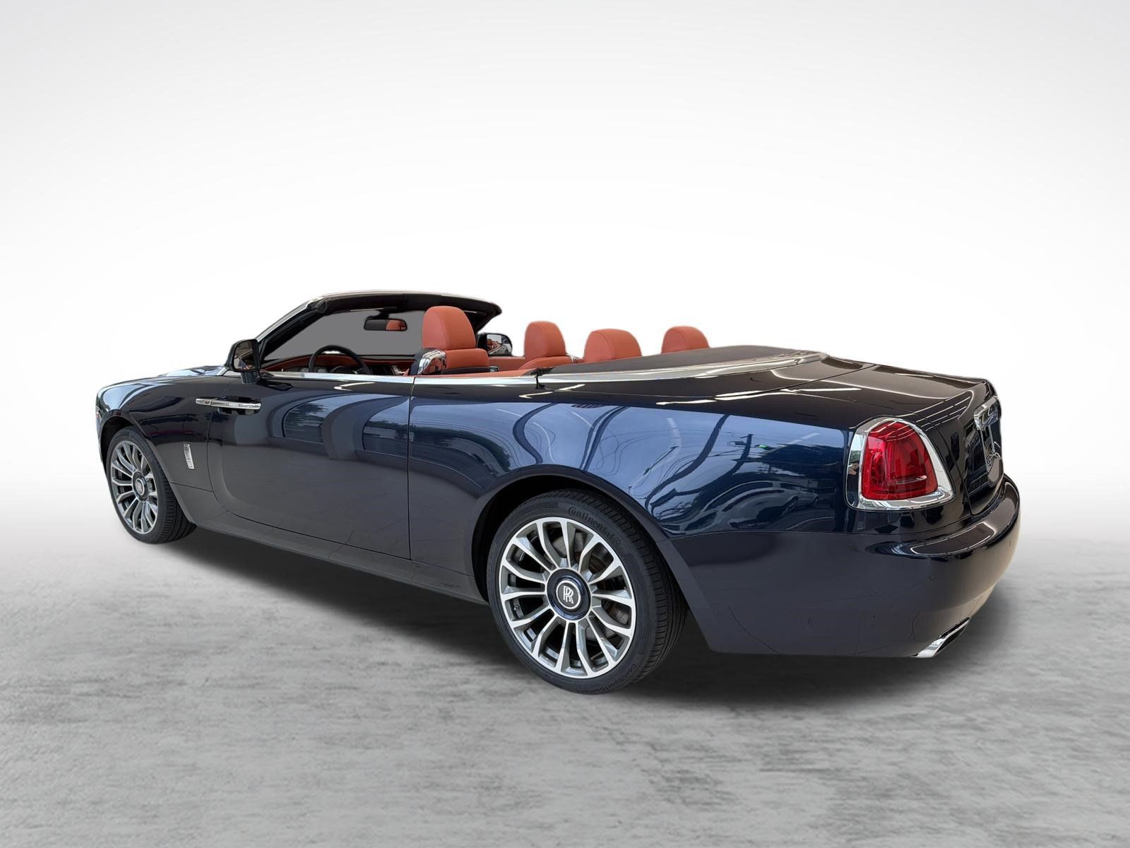 Certified 2018 Rolls-Royce Dawn RWD image 4