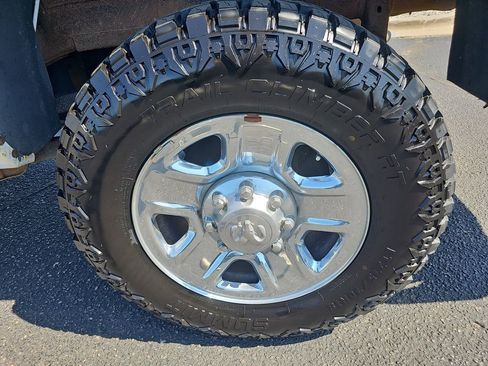 Used 2017 RAM 2500 Tradesman w/ Chrome Appearance Group AWD/4WD image 29