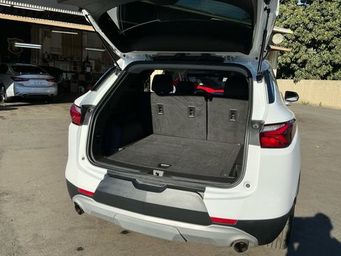 Used 2022 Chevrolet Blazer LT image 25