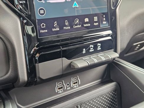 New 2026 RAM 1500 Big Horn AWD/4WD image 26