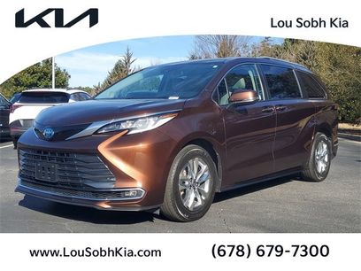 Used 2022 Toyota Sienna Limited