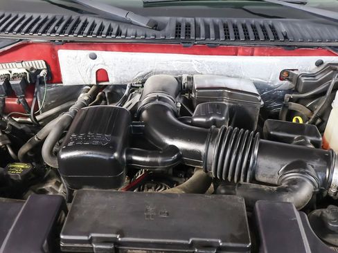 Used 2013 Ford Expedition Limited AWD/4WD image 23