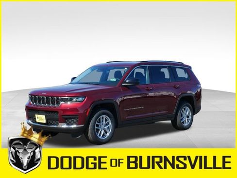 Used 2023 Jeep Grand Cherokee L Laredo AWD/4WD image 3