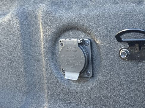 New 2026 Nissan Frontier SV w/ SV Convenience Package image 18