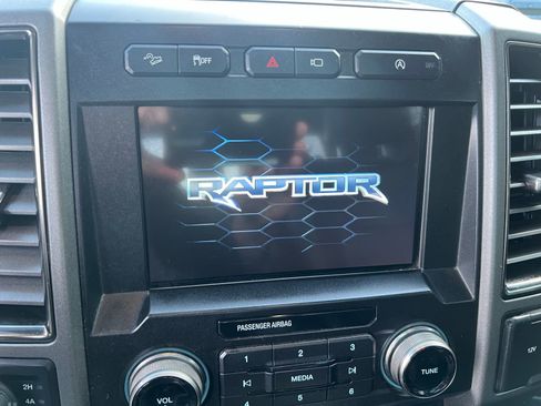 Used 2018 Ford F150 Raptor w/ Equipment Group 802A Luxury image 42