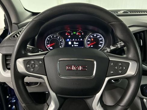 Certified 2022 GMC Terrain SLE w/ Driver Convenience Package image 11