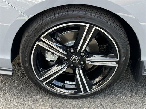 Certified 2025 Honda Accord Sport image 5