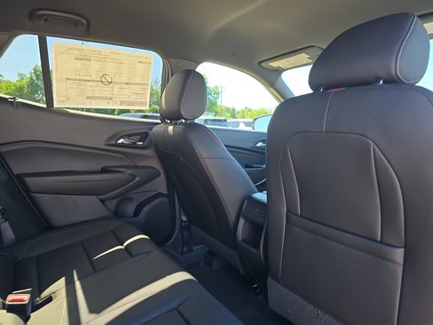 New 2026 Chevrolet Trax RS w/ Driver Confidence Package FWD image 31