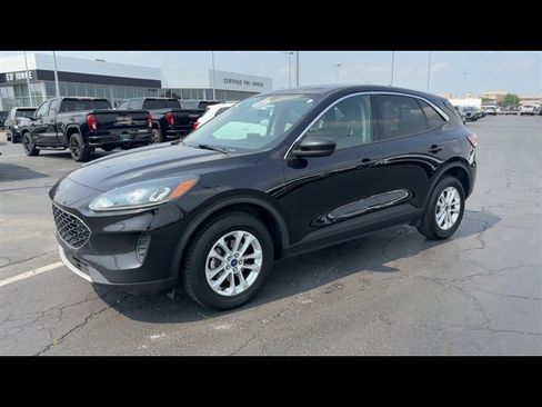 Used 2020 Ford Escape SE image 4