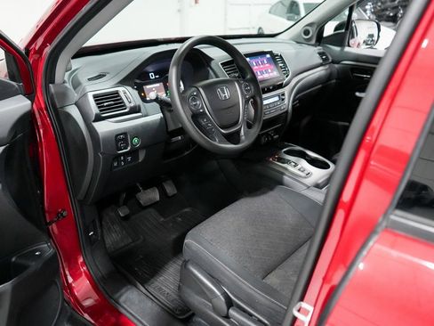 Used 2021 Honda Ridgeline Sport image 9
