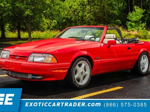 Used 1992 Ford Mustang LX image 1