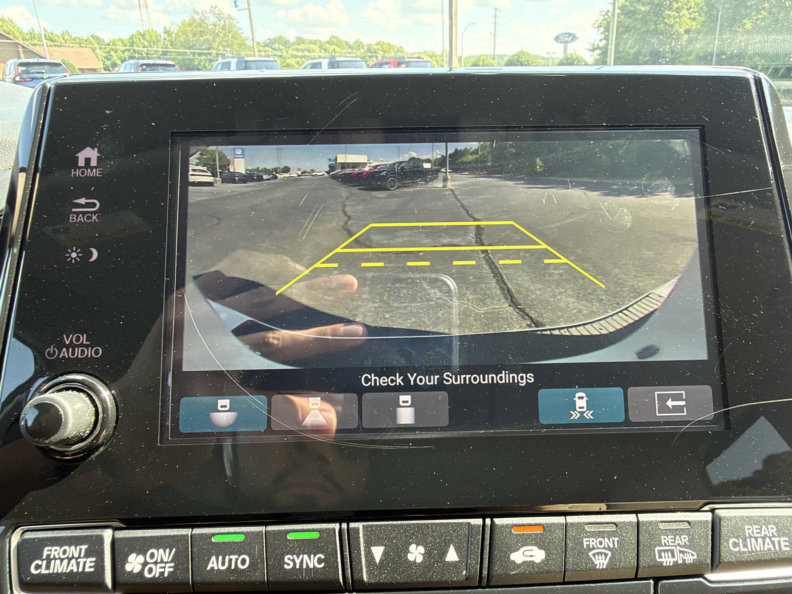 Used 2022 Honda Odyssey Elite image 37