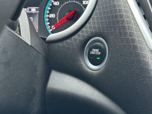 Used 2023 Chevrolet Malibu LT image 21