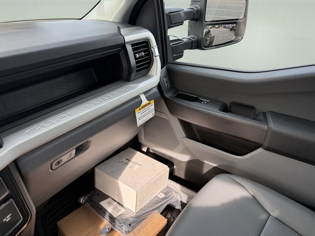 New 2026 Ford F600 4x4 Regular Cab Super Duty w/ XL Chrome Package image 14