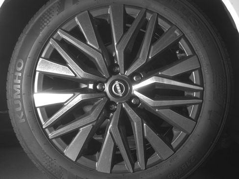 Used 2025 Nissan Altima 2.5 SV image 15