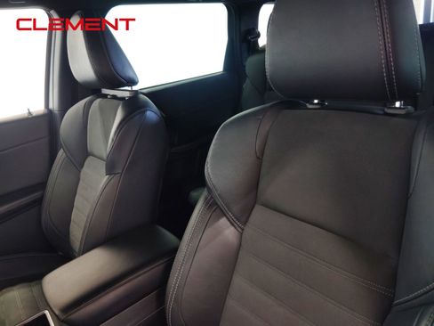 Used 2022 Mitsubishi Outlander SE image 31