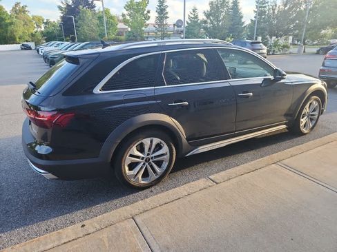 Used 2023 Audi A4 2.0T allroad Premium Plus AWD/4WD image 9