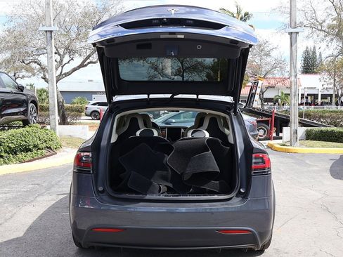 Used 2017 Tesla Model X P100D image 19