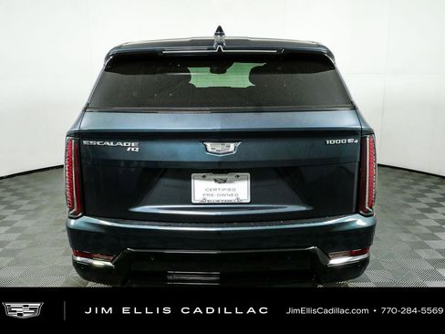 Certified 2025 Cadillac Escalade IQ Sport 1 AWD/4WD image 29