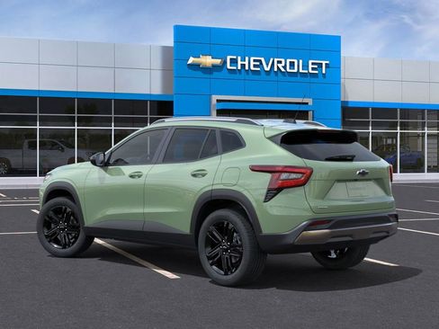 New 2026 Chevrolet Trax ACTIV image 3