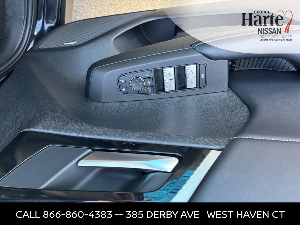 Used 2025 Mitsubishi Outlander SE AWD/4WD image 17