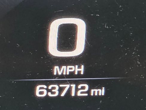 Used 2017 Chevrolet Tahoe LT w/ Luxury Package image 20