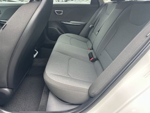 Certified 2025 Kia K4 FWD image 25