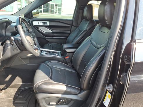 Used 2020 Ford Explorer ST w/ ST Street Pack AWD/4WD image 12
