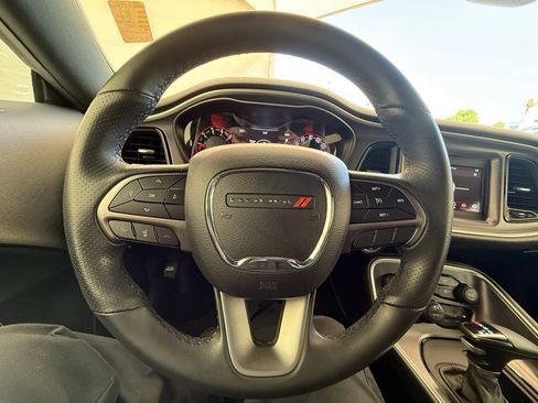 Used 2019 Dodge Challenger SXT w/ Driver Convenience Group RWD image 20