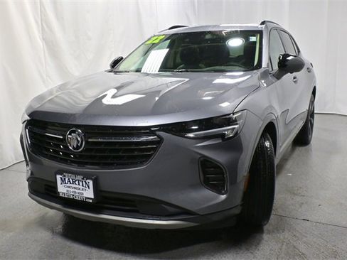 Certified 2022 Buick Envision Essence w/ Technology Package II image 8